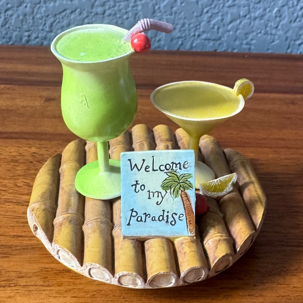Yankee Candle Welcome To My Paradise Candle Jar Top